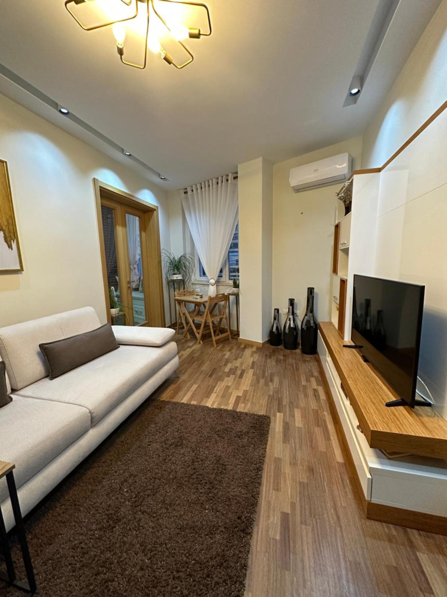 Dry Lake Apartment Тирана Екстериор снимка