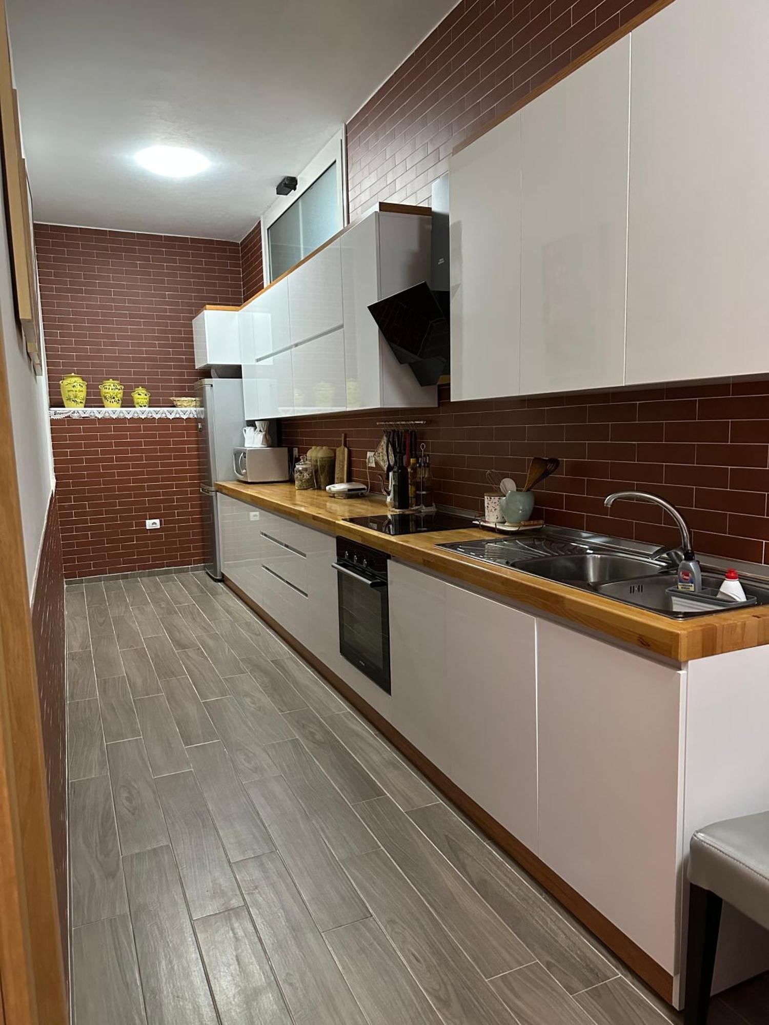Dry Lake Apartment Тирана Екстериор снимка
