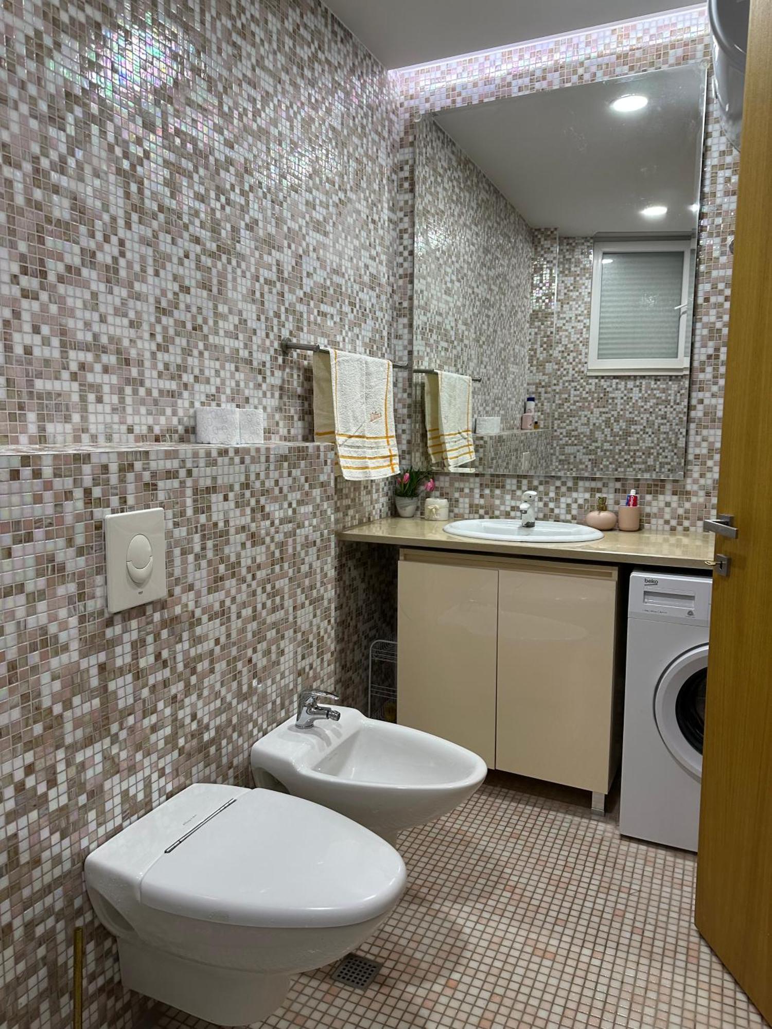 Dry Lake Apartment Тирана Екстериор снимка